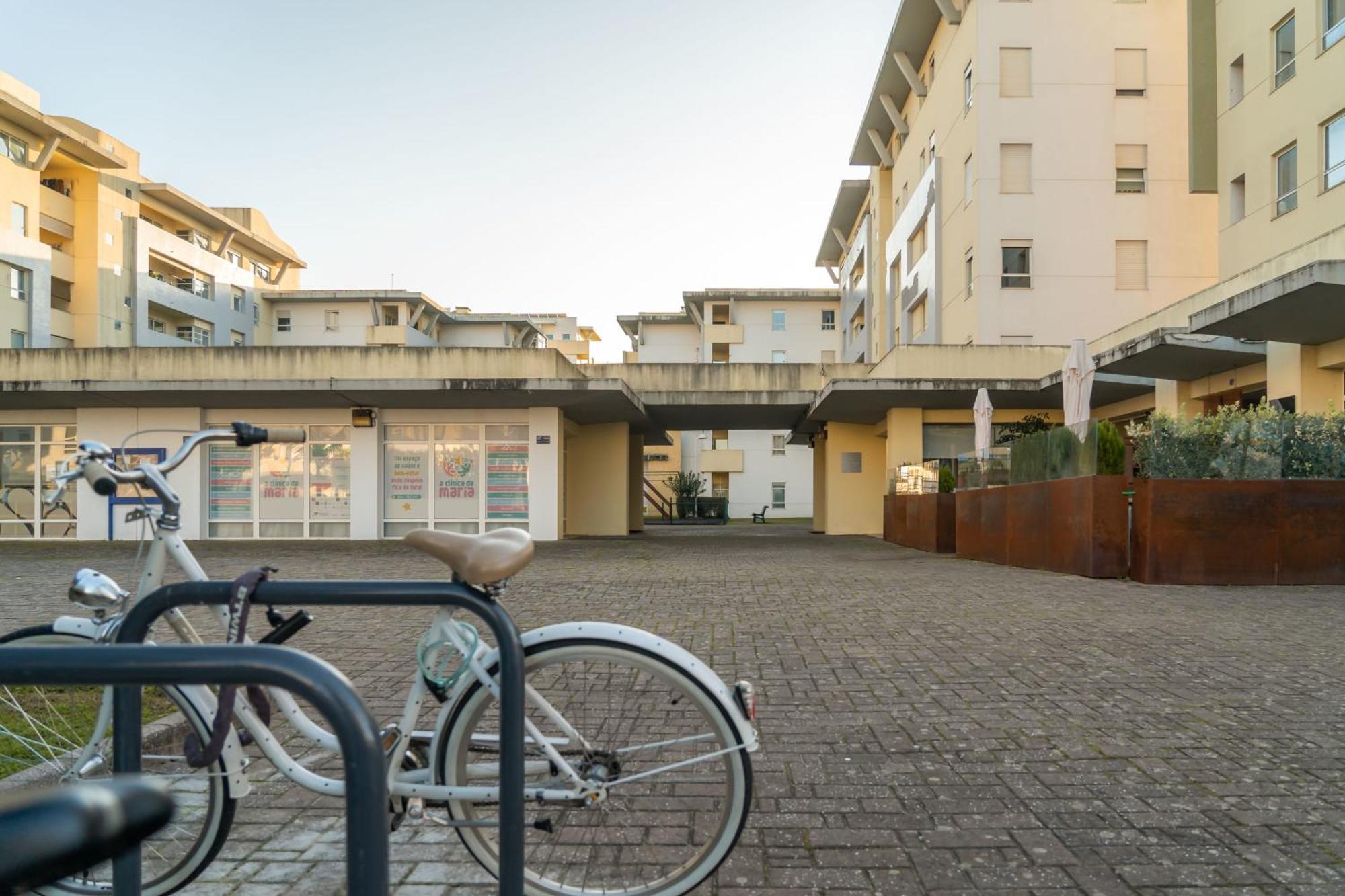 Apart T3 Com Piscina Tenis Ginasio E Parq Infant Lisbon Exterior photo